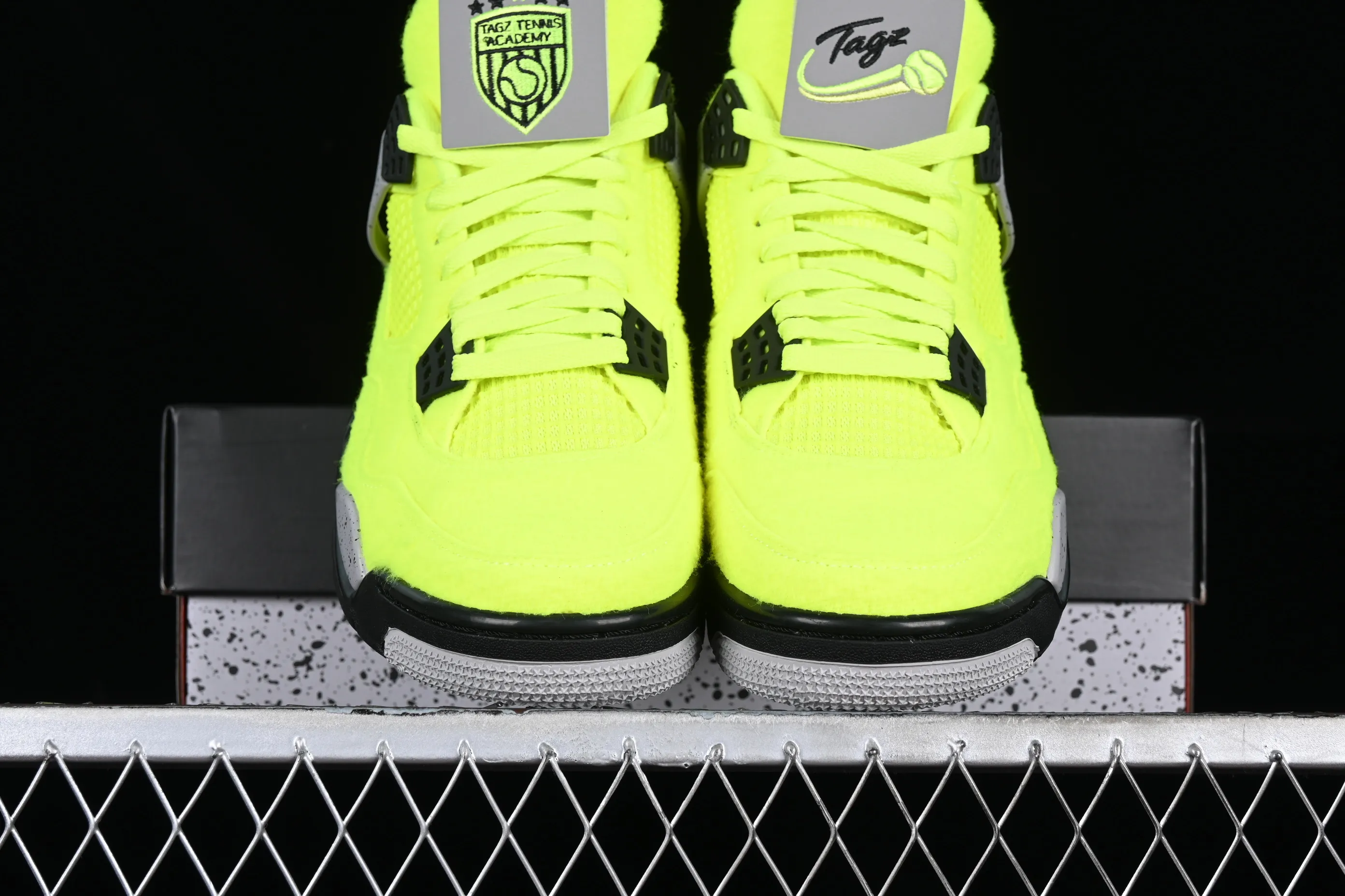 All categories Air Jordan Jordan series basketball shoes Air Jordan 4 Air Jordan 4 Retro "Bred Reimagined" AJ4 Joe 4 fluorescent yellow tennis felt upper DV6773-700